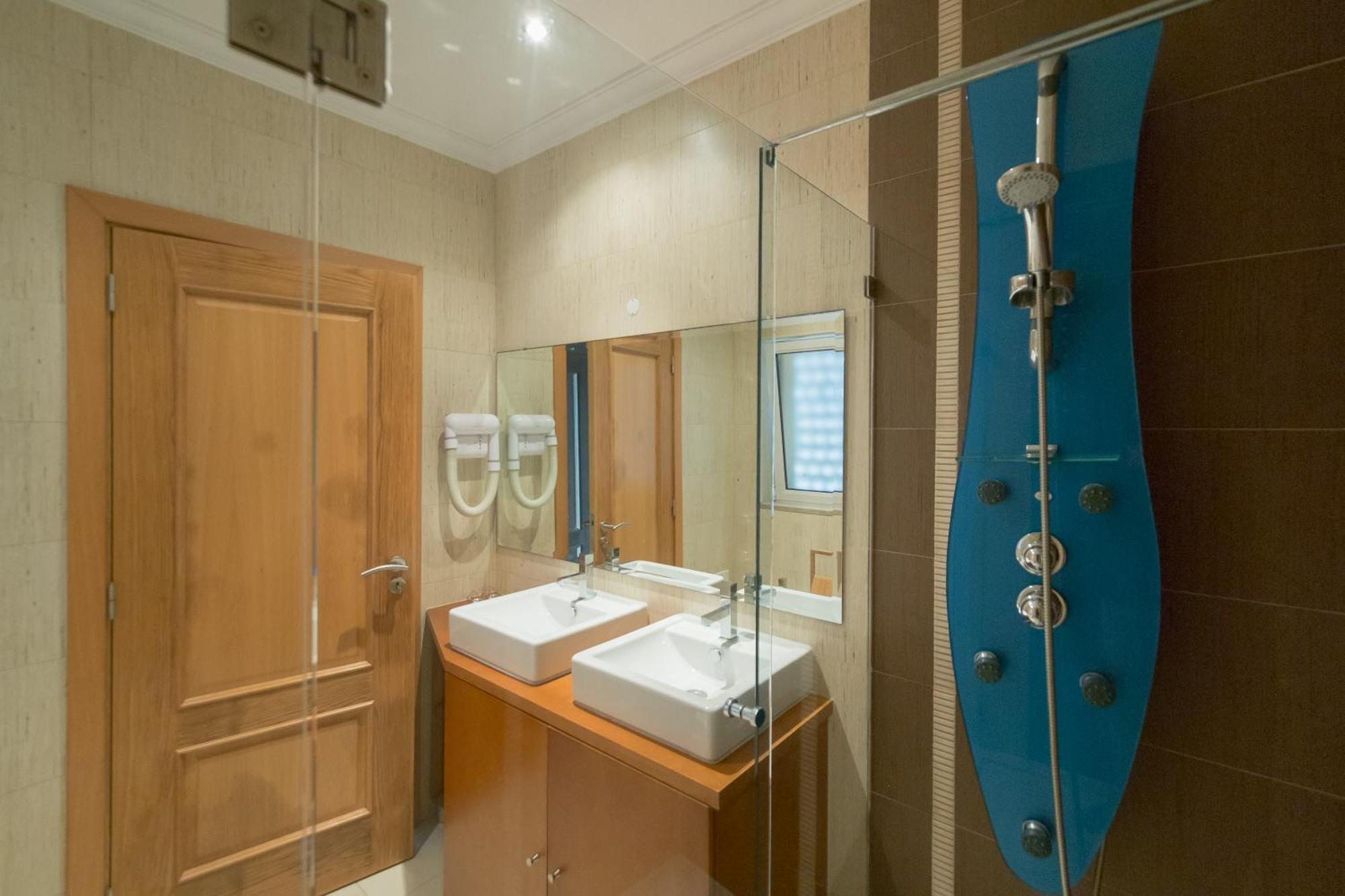 ألخيزور Arrifana Destination Suites المظهر الخارجي الصورة